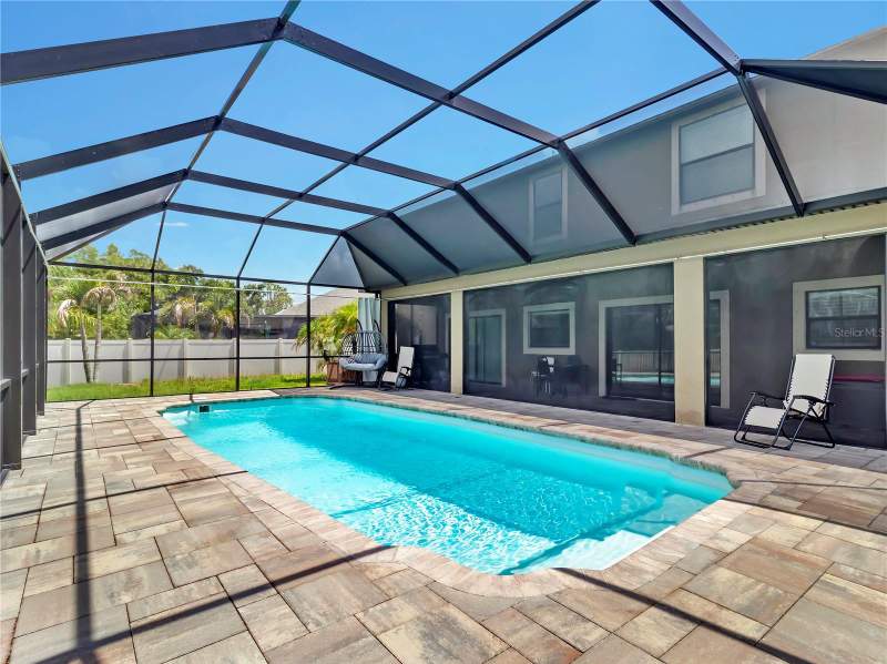 7 bedroom Single Family Residence at 5063 Ivory Stone Drive, Dg Farms Ph 2B, Wimauma — photo 4