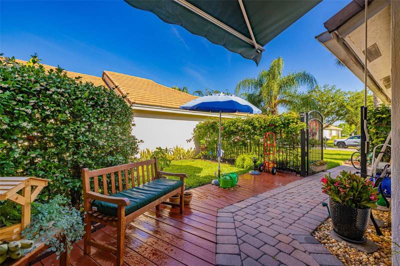 2 bedroom Single Family Residence at 2305 Summersweet Drive, Cascades/River Hall Ph 1, Alva — photo 5