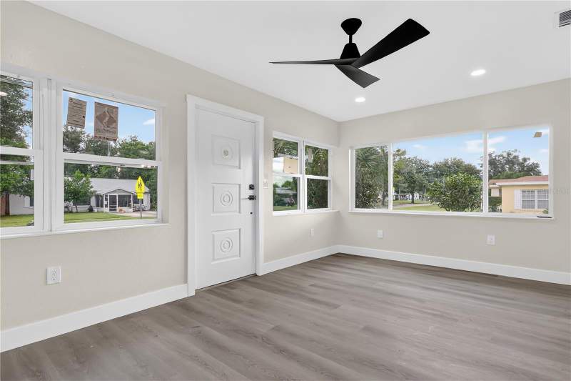 5 bedroom Single Family Residence at 2612 Roxbury Road, Glencoe Sub, Winter Park — photo 3
