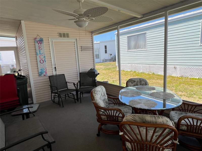 2 bedroom Manufactured Home at 825 Coconut Palm Street, Palm Hill Mobile Home Park Unrec, Largo — photo 5