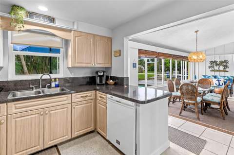 912 Church Street, Venice FL - photo 11 of 37