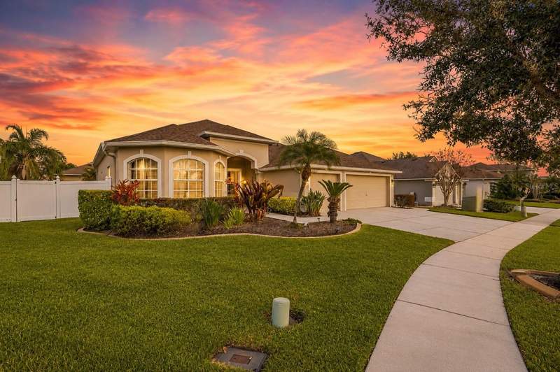4 bedroom Single Family Residence at 22623 Cliffside Way, Valencia Gardens Ph 3, Land O Lakes — photo 3