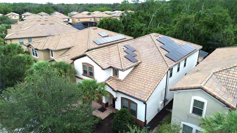 8 bedroom Single Family Residence at 8812 Macapa Drive, Windsor At Westside, Kissimmee — photo 3