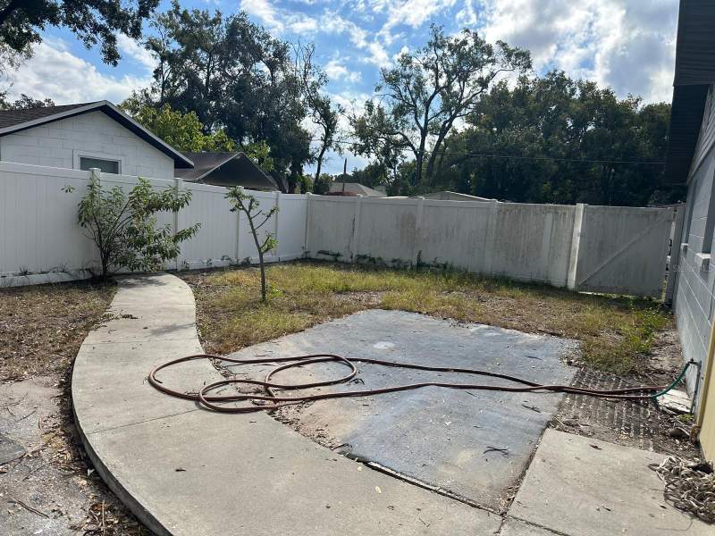 3 bedroom Single Family Residence at 8501 N Packwood Avenue, Oakwood Manor, Tampa — photo 5