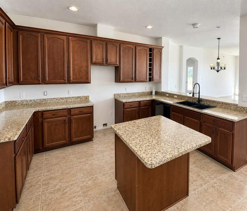 3 bedroom Single Family Residence at 2101 Via Napoli Street, Walden Pointe, Plant City — photo 2