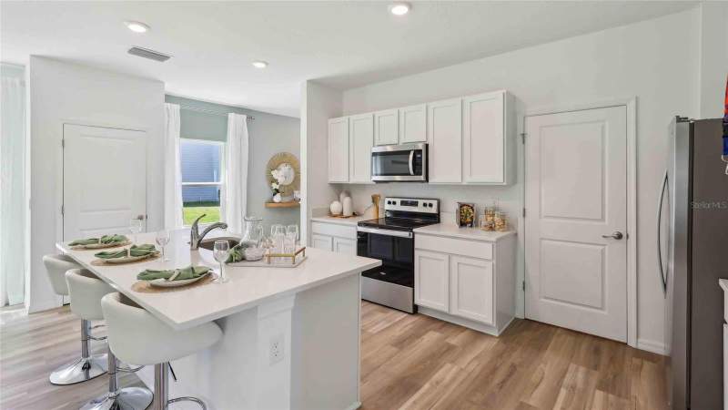 4 bedroom Single Family Residence at 24522 NW 10th Road, Avalon Woods, Newberry — photo 5