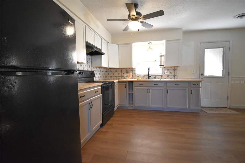 3 bedroom Single Family Residence at 2810 NE 24th Avenue, O L Andrews Unr, Ocala — photo 5