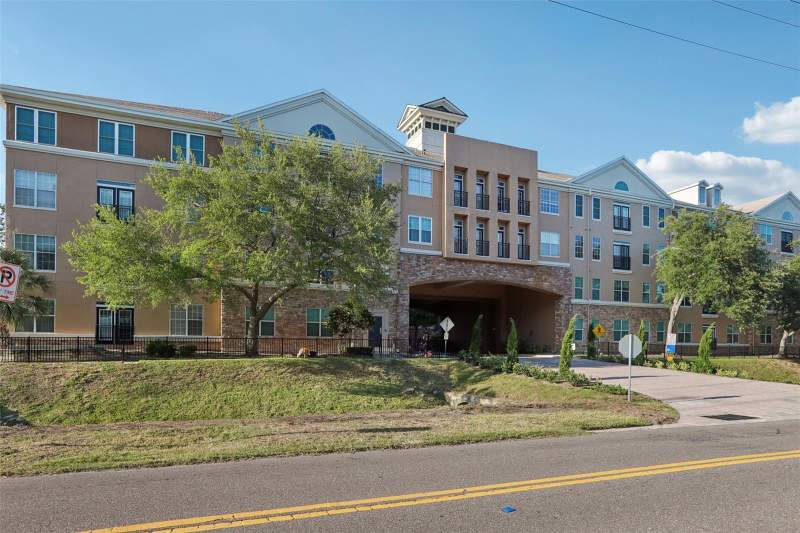 1 bedroom Condominium at 4221 W Spruce Street #2309, Villa Sonoma At International, Tampa — photo 2