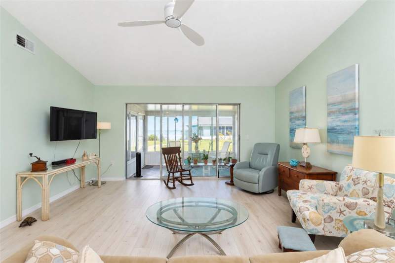 2 bedroom Condominium at 6468 Hamlet Drive #B, Gulfwind Villas Ph 01, Englewood — photo 3