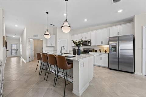 18911 Scallop Loop #204, Lakewood Ranch FL - photo 11 of 56