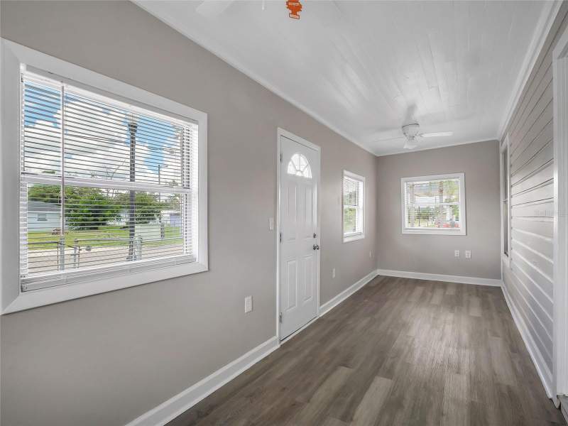 3 bedroom Single Family Residence at 1101 Dr Martin L King Jr Way, Lockharts Sub, Haines City — photo 4
