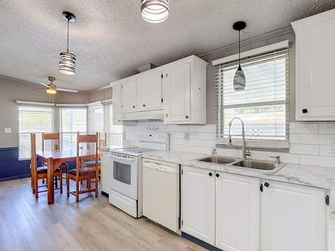 15116 Brookridge Boulevard, Brooksville FL - photo 18 of 48