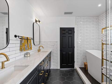138 175th Avenue, Redington Shores FL - photo 6 of 6