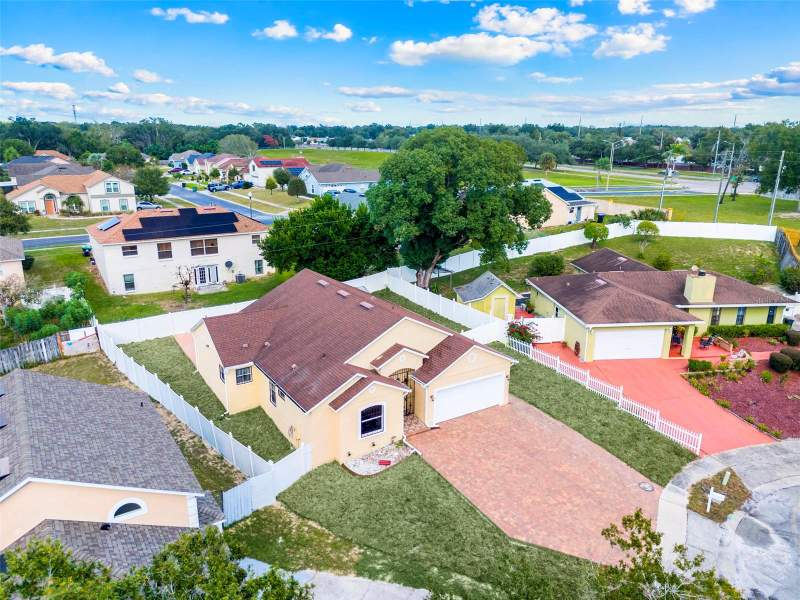 3 bedroom Single Family Residence at 1650 Lamplighter Way, Village Green Ph 02, Orlando — photo 5
