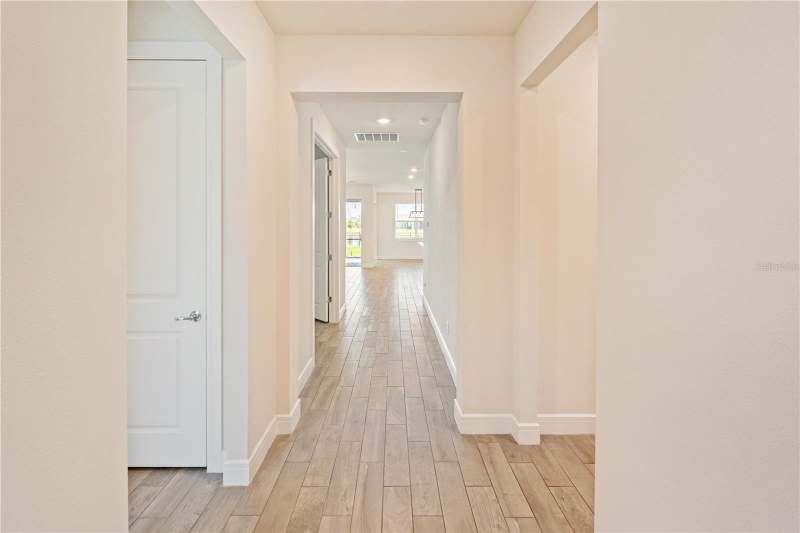 3 bedroom Single Family Residence at 1994 Spring Shower Circle, Tohoqua Ph 5A, Kissimmee — photo 4