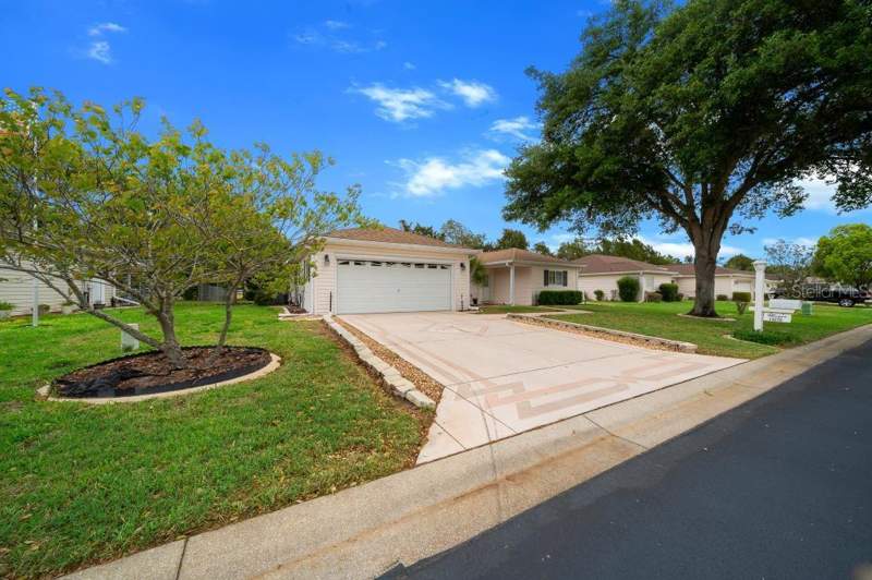 3 bedroom Single Family Residence at 11876 SW 137th Loop, Spruce Crk Preserve 02, Dunnellon — photo 2