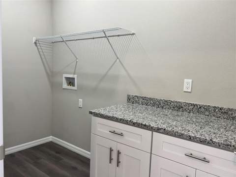 5008 Finders Court, Tampa FL - photo 9 of 13