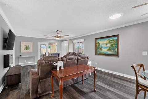 1004 Laredo Lane, Lady Lake FL - photo 18 of 38
