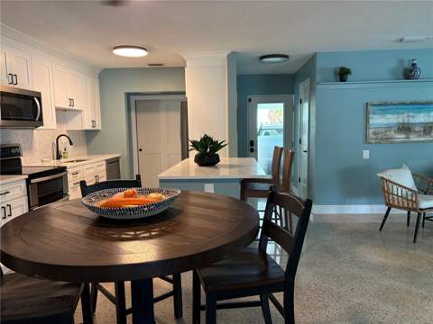 4820 Venetian Boulevard, St Petersburg FL - photo 7 of 27