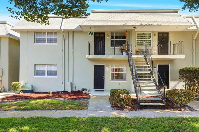 Villas Condo