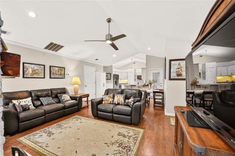 10427 SW 55th Place, Gainesville FL - photo 17 of 41