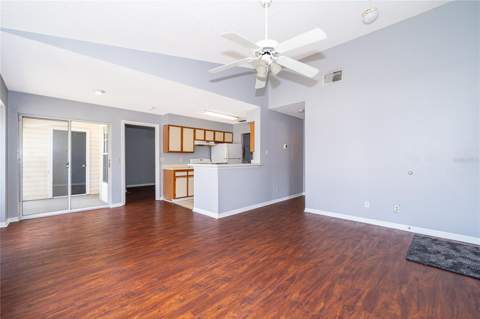 1075 S Hiawassee Rd #922, Orlando FL - photo 9 of 43