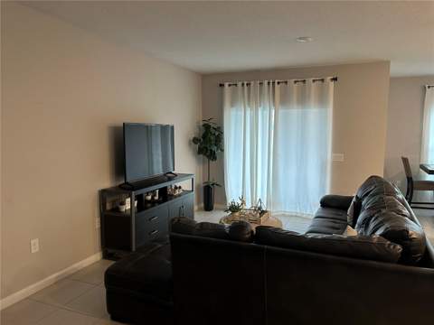 3363 Bellezza Court, Kissimmee FL - photo 7 of 18