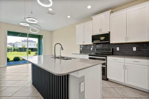 12151 Imaginary Way, Orlando FL - photo 14 of 92