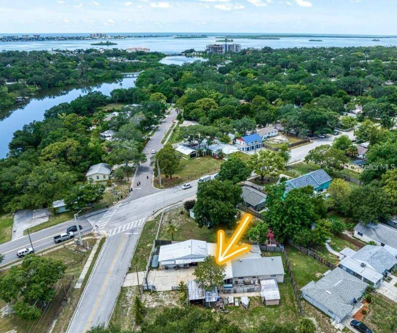 3 bedroom Single Family Residence at 1769 Overbrook Avenue, Harbor Vista, Clearwater — photo 2