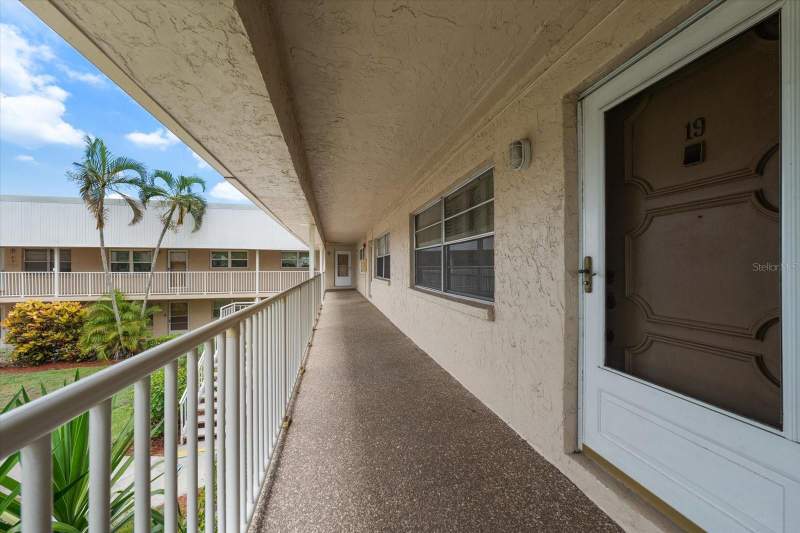 1 bedroom Condominium at 10033 64th Avenue #19, Long Bayou, St Petersburg — photo 4