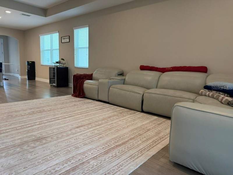 4 bedroom Single Family Residence at 7749 Bronze Oak Drive, Whispering Oaks Preserve, Wesley Chapel — photo 5