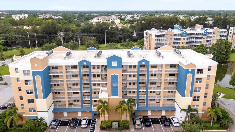 Golf Lake Condo V At East Bay