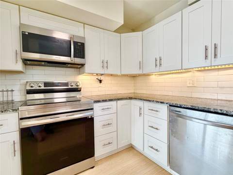 3300 58th Street, St Petersburg FL - photo 12 of 28