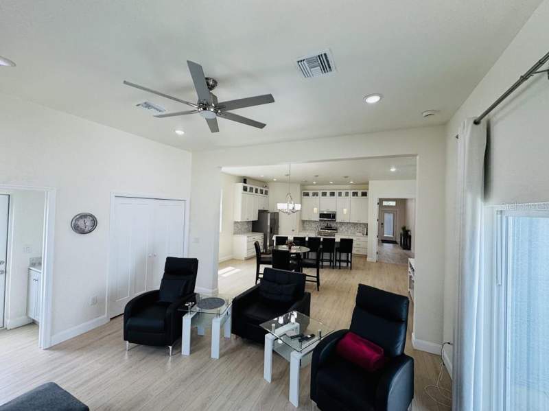 3 bedroom Single Family Residence at 9805 SW 44th Terrace, Kingsland Country Estate, Ocala — photo 3