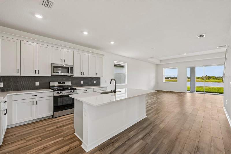 4 bedroom Single Family Residence at 8724 Canard Cove, Coasterra, Palmetto — photo 3