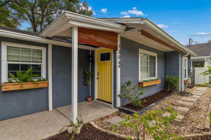 3 bedroom Single Family Residence at 1304 E Knollwood Street, Jackson Jas J, Tampa — photo 2