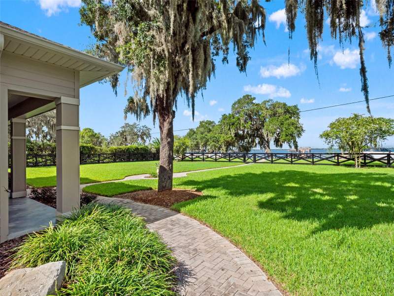 4 bedroom Single Family Residence at 12442 Lakeshore Drive, Andersons U S G, Clermont — photo 4