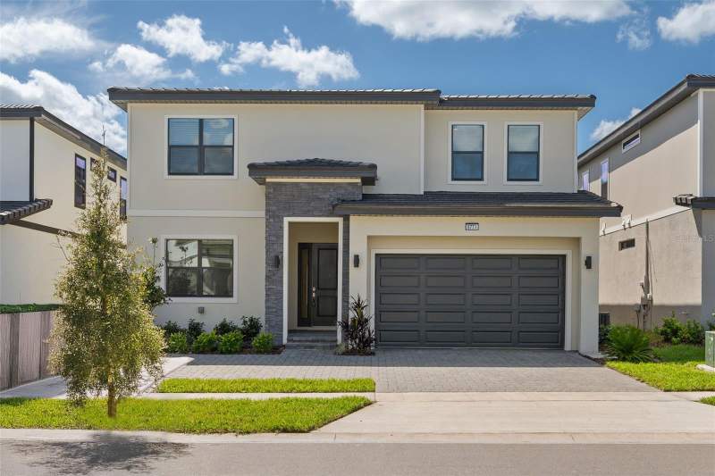 5773 HIGH SEAS DRIVE home for sale in Paradiso Grande