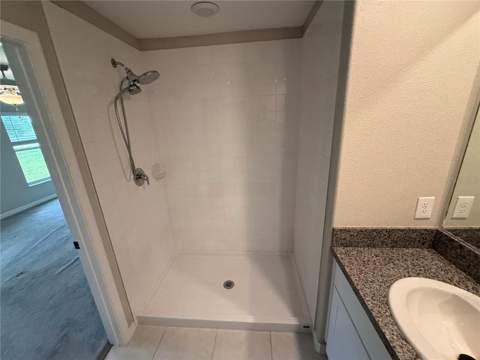 15516 Miller Creek Drive, Sun City Center FL - photo 16 of 19