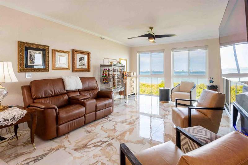 3 bedroom Condominium at 4737 Dolphin Cay Lane #407, Dolphin Cay Bermuda, St Petersburg — photo 5