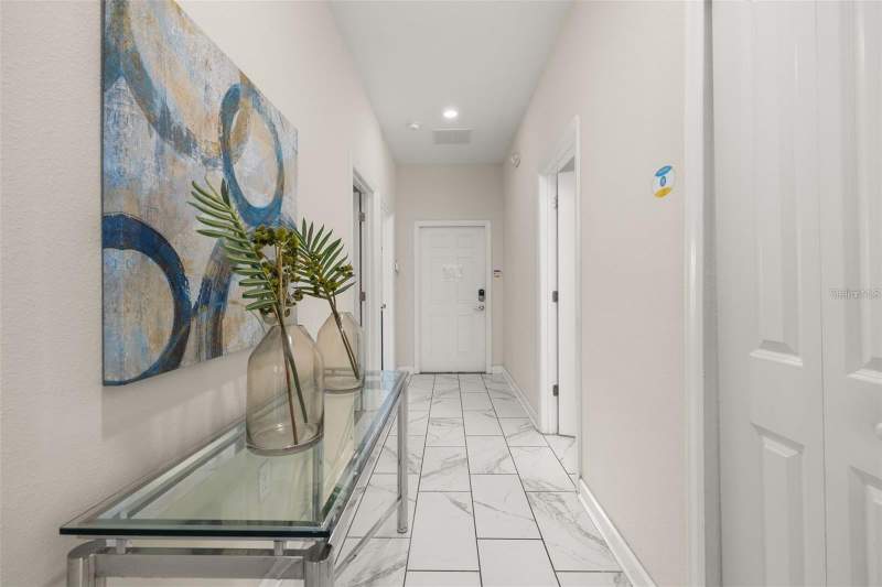 5 bedroom Townhouse at 4825 Memories Lane, Storey Lake Ph 3, Kissimmee — photo 3