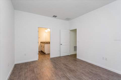 2812 Doolittle Street, Tavares FL - photo 11 of 20