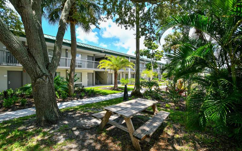 0 bedroom Condo - Hotel at 7150 N Tamiami Trail #S-612, Sarasota Cay Club Condo, Sarasota — photo 3