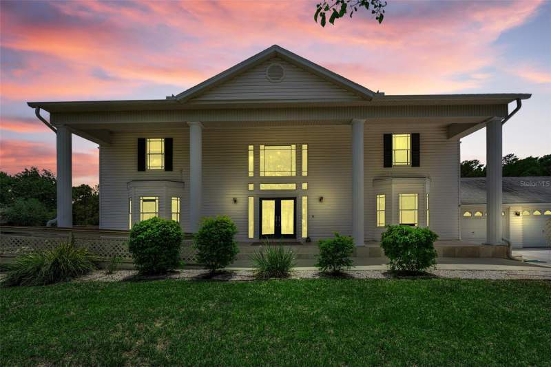 11046 LAKEVIEW DRIVE home for sale in Golden Acres