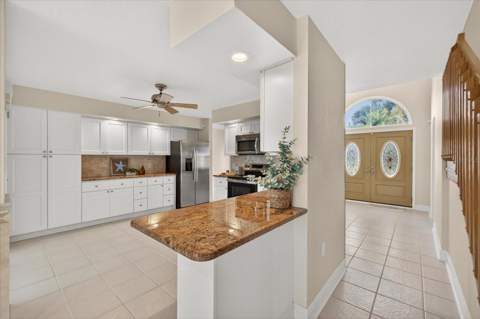 3640 Harborview Court, New Port Richey FL - photo 17 of 95