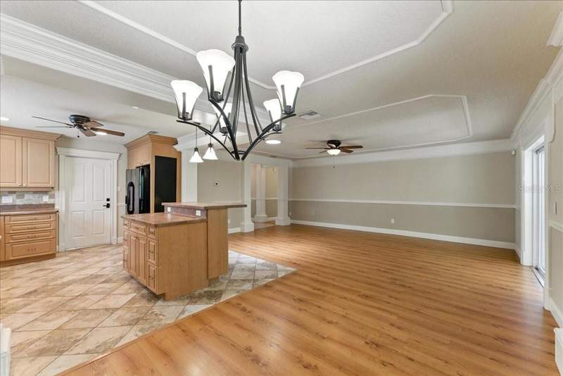 3 bedroom Single Family Residence at 1067 Chokecherry Drive, Oak Forest Unit 2B, Winter Springs — photo 4