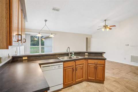 2596 Alclobe Circle, Ocoee FL - photo 21 of 70