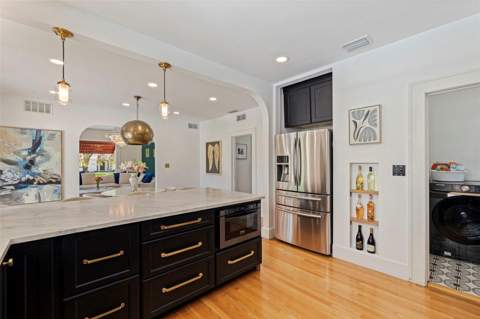 1037 51st Avenue, St Petersburg FL - photo 18 of 46
