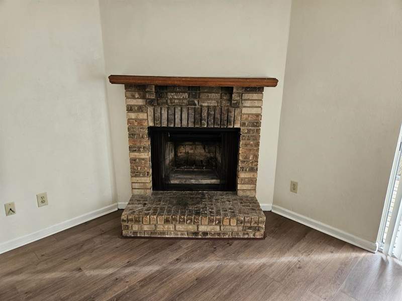 2 bedroom Townhouse at 1575-B Jacks Drive, Live Oak Hill Townhouses, Tallahassee — photo 5