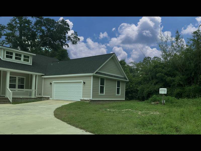 5 bedroom Detached at 296 Bermuda Road, Macon, Tallahassee — photo 2